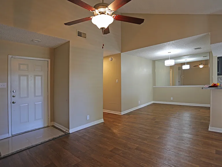 12315 Jones Maltsberger Rd — Photo 5