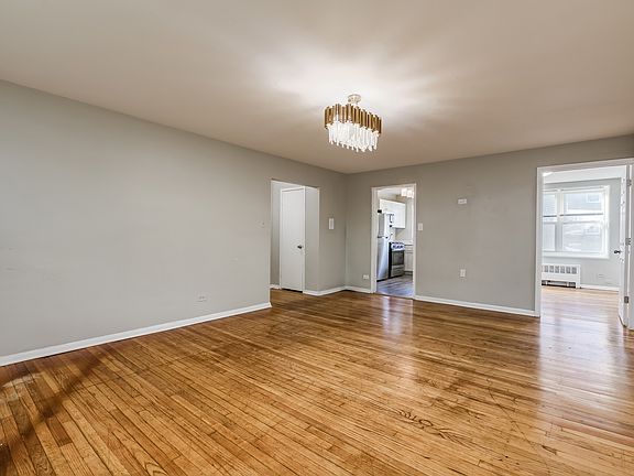 4th image of 6146 N Damen Ave #1H
