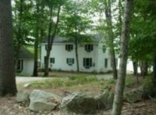 95 Record Ln, Oxford, ME 04270