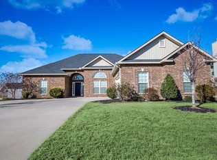 300 Post Oak Way, Warner Robins, GA 31088