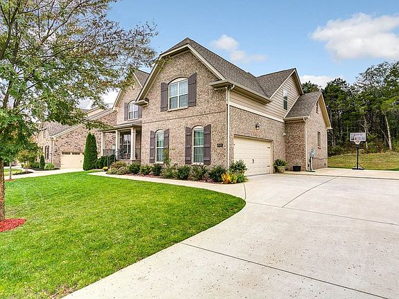 2nd image of 2328 Carouth Ct