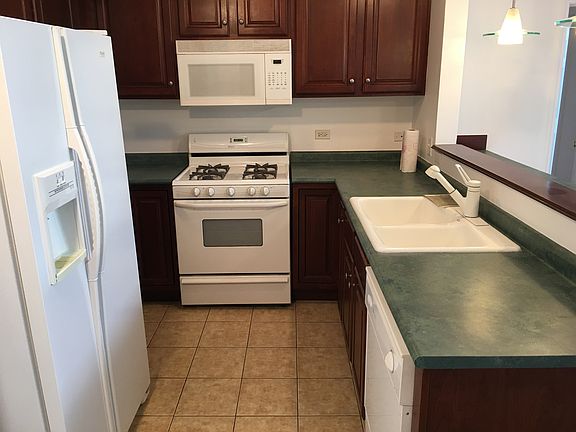 2nd image of 1111 Burlington Ave Unit 416