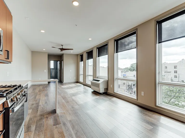 156 Brunswick St #5A — Photo 6