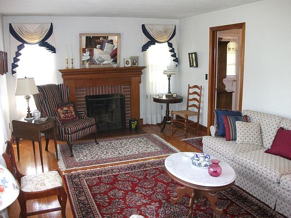 4th image of this home
