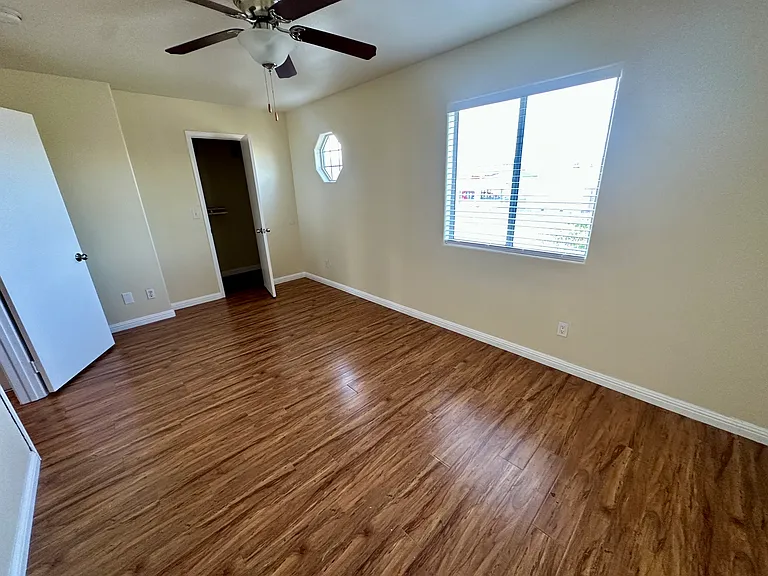 5738 Wind Dancer Dr — Photo 10