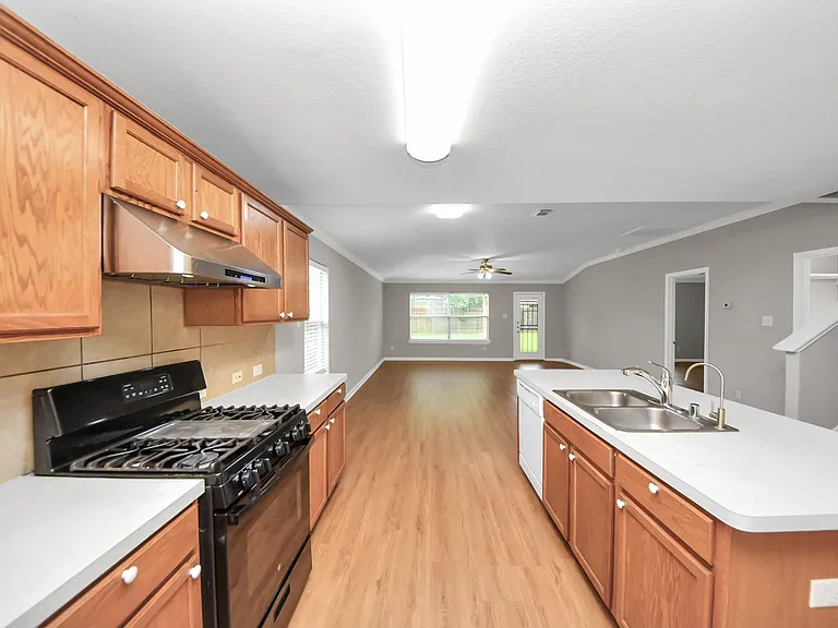 26526 Marble Point Ln — Photo 13