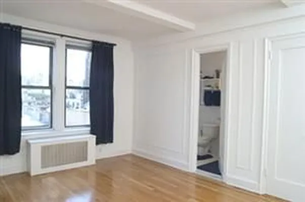 Rented by Douglas Elliman | media 76