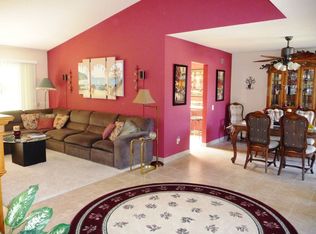 16313 Village 16, Camarillo, CA 93012