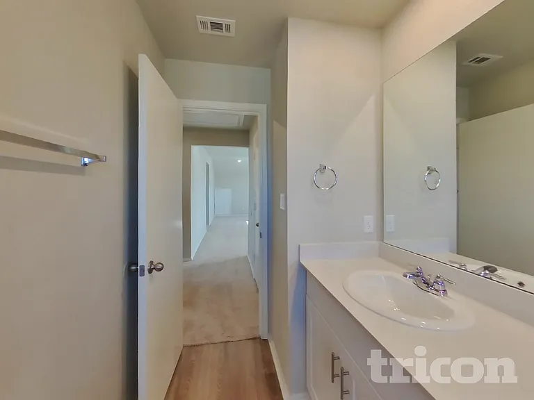 5221 Saddle Club Dr — Photo 12
