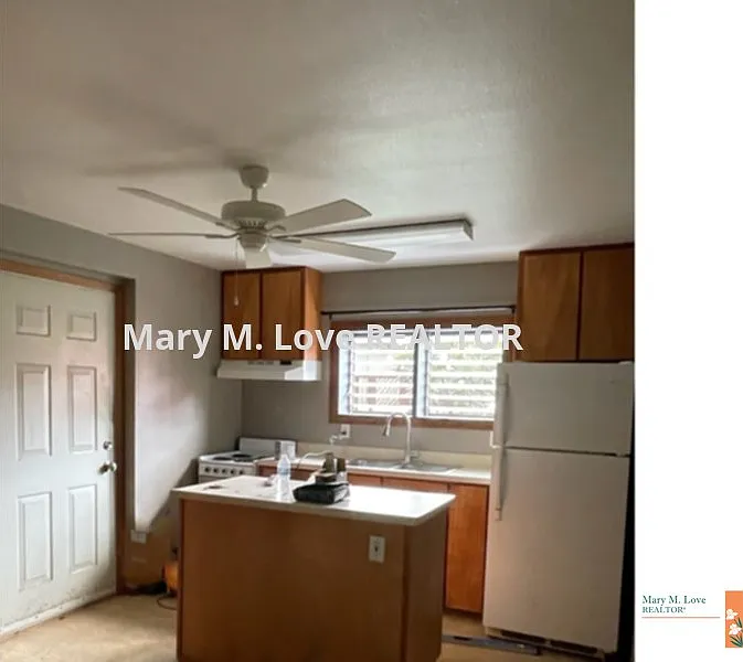 Studio, 150 sqft, $1,550 — Photo 3