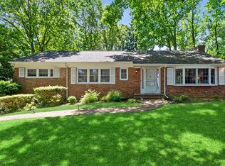 132 Iler Dr, Middletown, NJ 07748