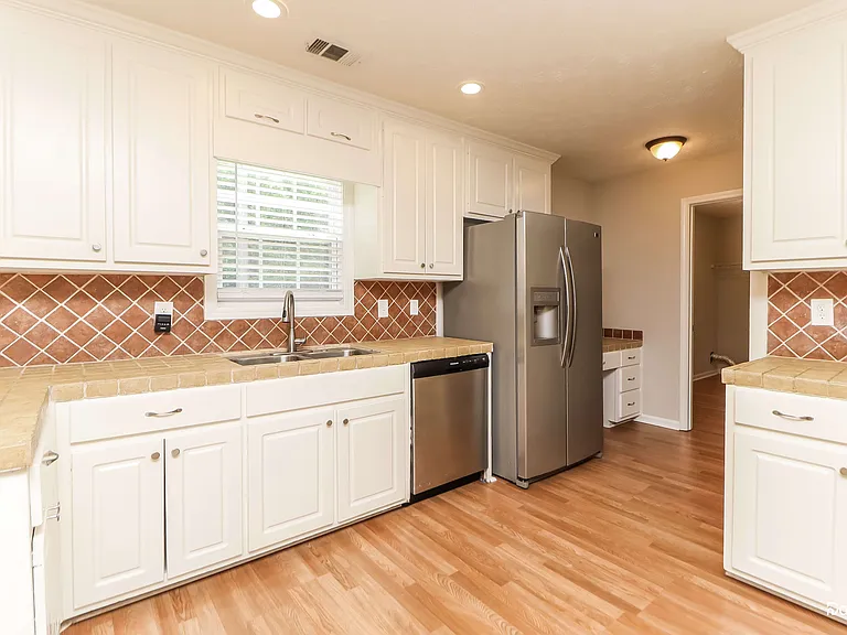 1387 Bramlett Forest Ct — Photo 4