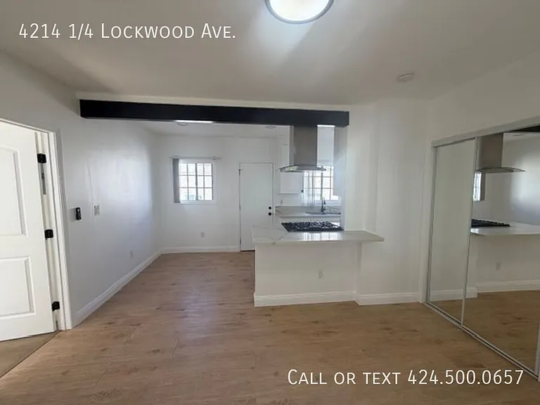 4214 1/4 Lockwood Ave — Photo 10