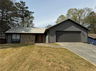 613 Woodbridge Dr, Riverdale, GA 30274