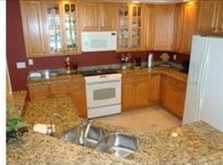 252 Seahorse Ct, Marco Island, FL 34145