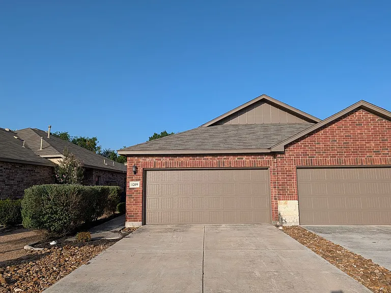 1209 Old FM 306 — Photo 1