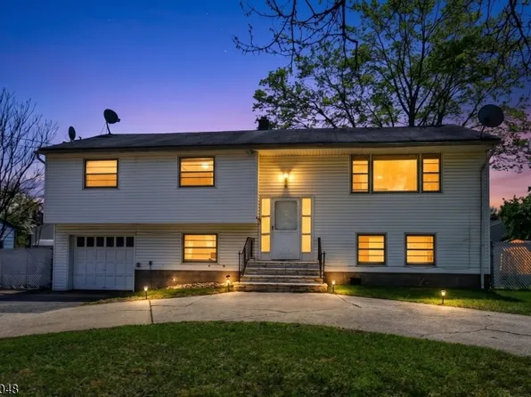 5 Burnside Pl, Wayne Twp., NJ 07470