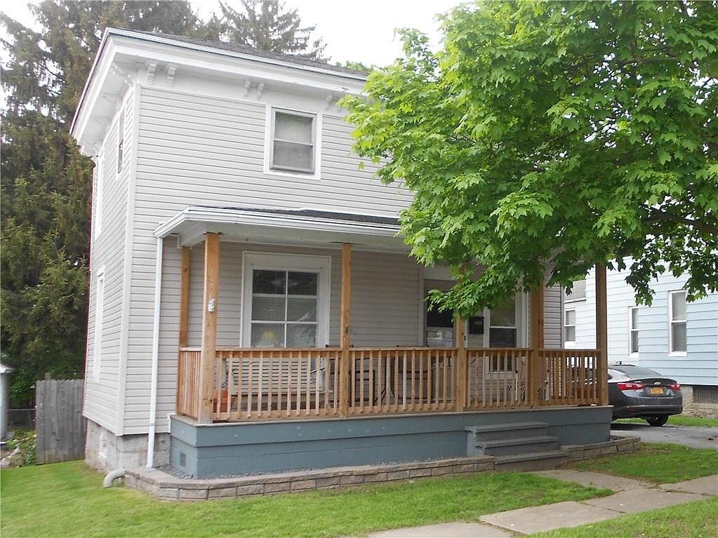 231 Seymour St, Auburn, NY 13021 Zillow