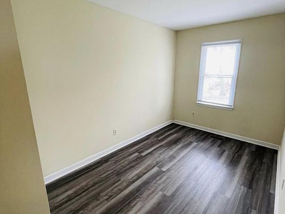 3rd image of 1221 N 35th St #1