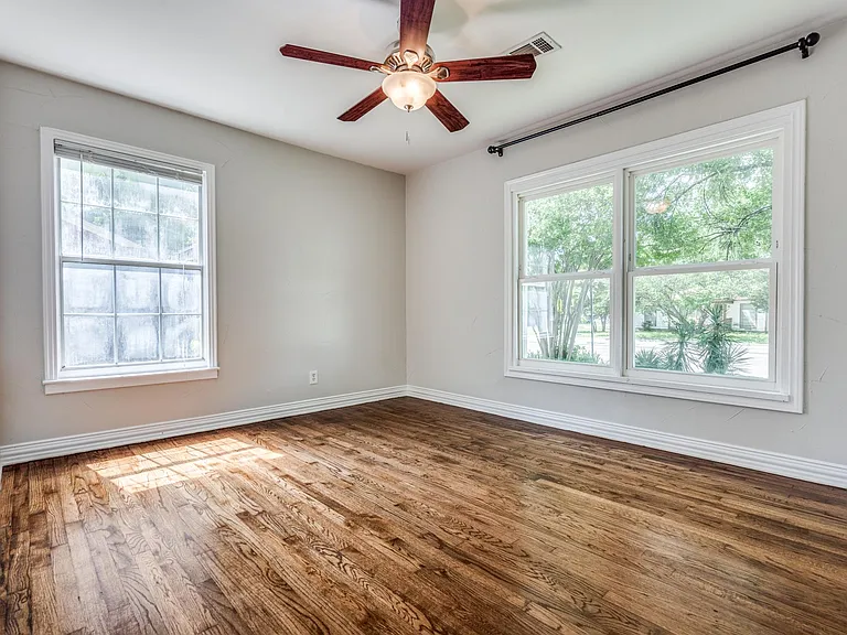 1318 Easton Rd — Photo 16
