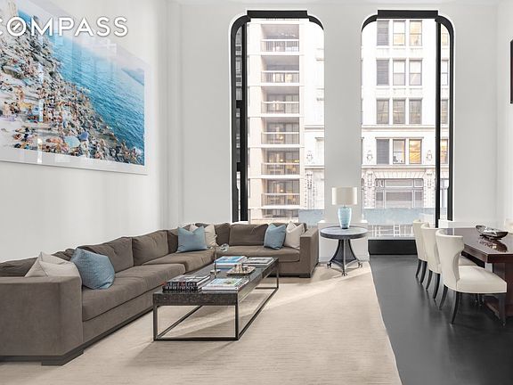 2nd image of 15 Union Sq W #3D