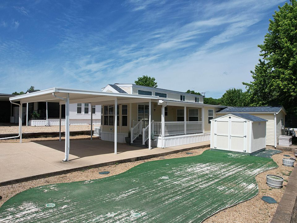 1st image of 427 Monarch Drive