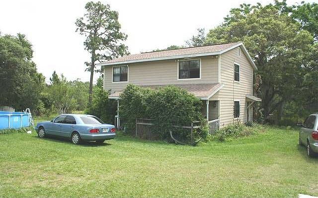 2nd image of 15046 Stonebriar Way