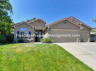 152 Singer Ln, Folsom, CA 95630