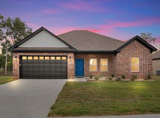 105 Christian Ln, Cabot, AR 72023