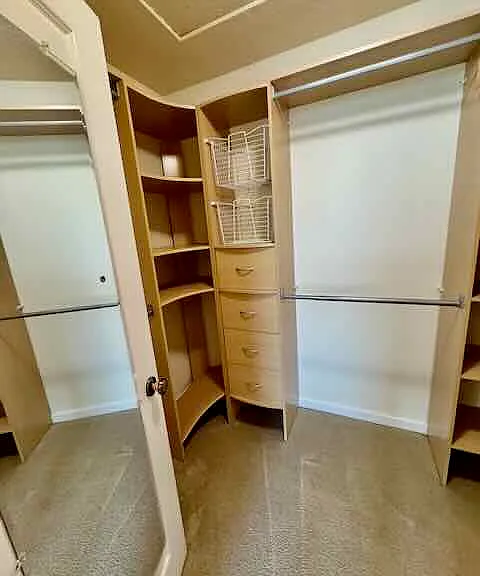 11046 SW Adele Dr — Photo 47