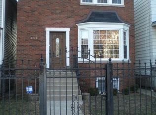 2739 N Avers Ave #1, Chicago, IL 60647