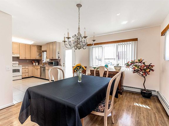 5th image of 45 Hardy Ln