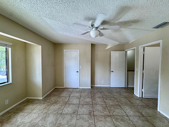 2nd image of 704 Riverside Dr