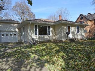 635 Vine St, Reedsburg, WI 53959