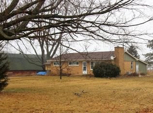 10502 Seaman Rd, Hebron, IL 60034