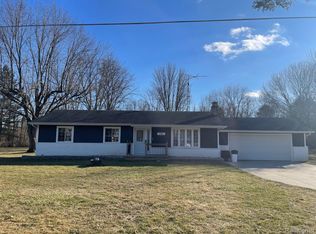 9481 Coldwater Rd, Flushing, MI 48433