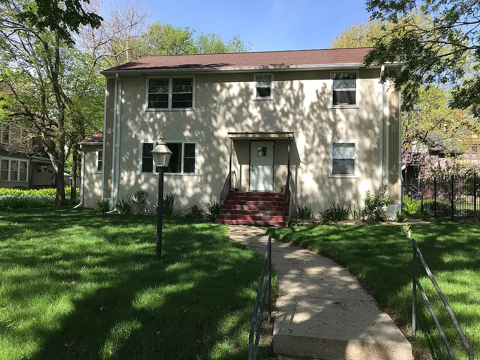 107 S Duluth Ave #3