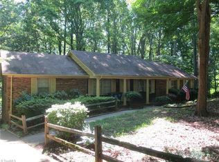 5555 Pinebrook Ln, Winston Salem, NC 27105