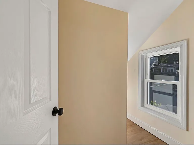 5 Grant Ave — Photo 12