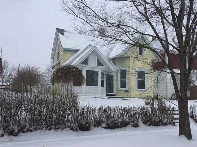 1st image of 317 E Brown Ave