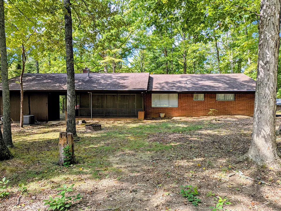 102 Piedmont Cir