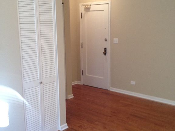 5th image of 4425 N Lawndale Ave APT 2A