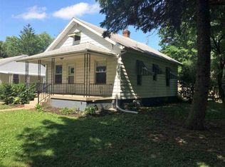 54596 Maple Lane Ave, South Bend, IN 46635