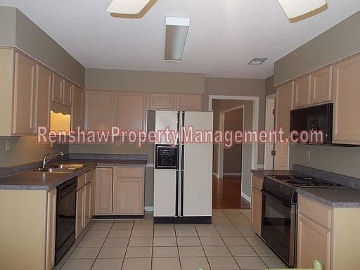 5th image of 1499 Appling Wood Cv S