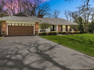 975 Inverlieth Ter, Lake Forest, IL 60045