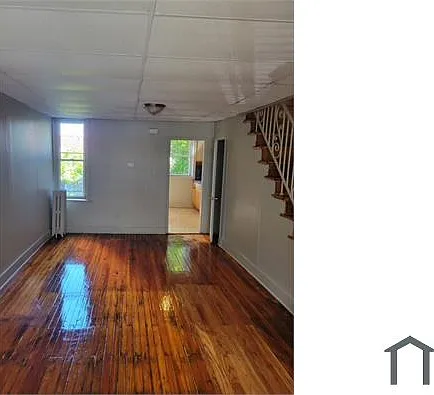 151 W Ruscomb St — Photo 2