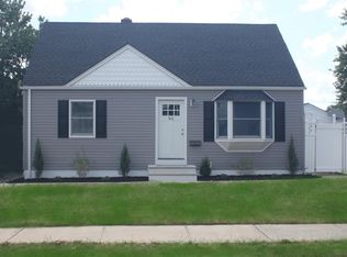 93 Coolidge Ave, Parlin, NJ 08859