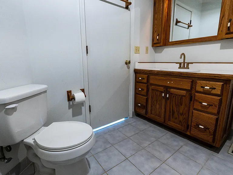 150 Delvin Dr #A — Photo 29