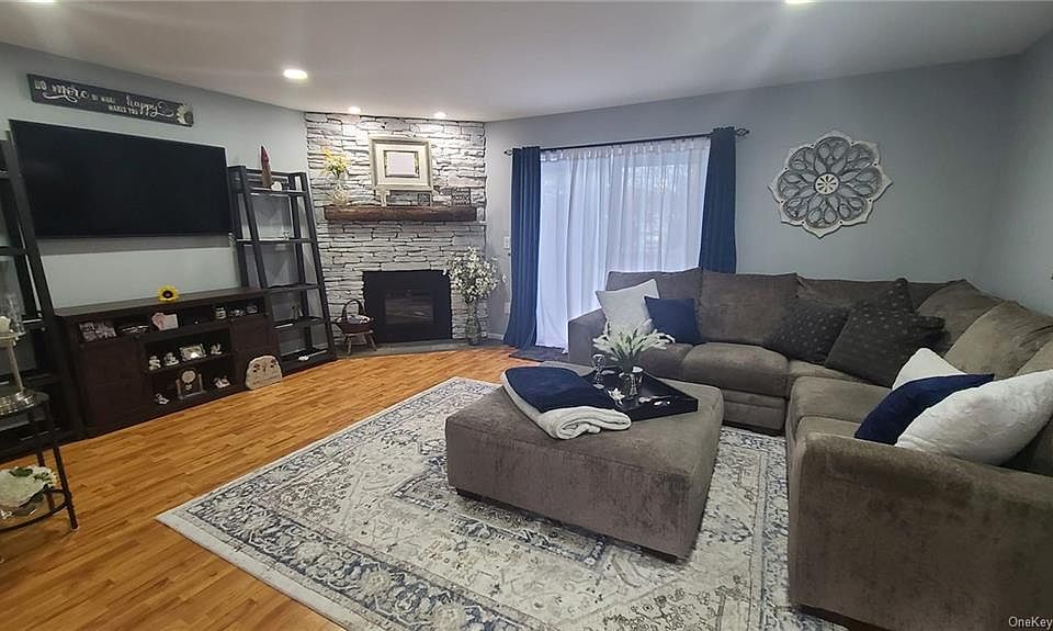 99 Boniface Drive UNIT 1D, Pine Bush, NY 12566 MLS H6275197 Zillow