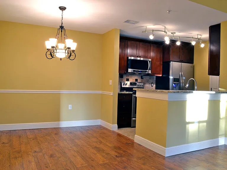 7405 Vista Way #208 — Photo 3